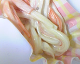 お弁当に♪かにかまの粒マヨ和え作り方2写真