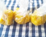 離乳食　バナナとさつま芋のスイート茶巾♪作り方5写真