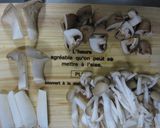 きのことベーコンのPチーズクリームパスタ作り方1写真