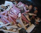 きのことベーコンのPチーズクリームパスタ作り方2写真