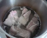 圧力鍋で・レンコン入り角煮♪作り方1写真