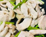 鶏肉とアスパラのマヨネーズ炒め作り方2写真
