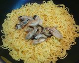 牡蠣の塩焼きそば～紹興酒風味～作り方5写真