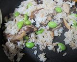 簡単★舞茸と枝豆のピラフ　　お弁当作り方2写真