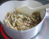 豆苗入り・舞茸と里芋の味噌ミルクスープ作り方4写真