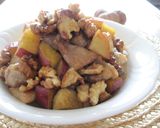 鶏肉とさつま芋の胡桃炒め作り方8写真
