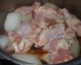 鶏手羽元と大根のピリ辛煮作り方4写真