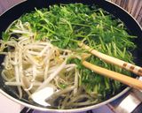 お助け１品♬豆苗ともやしのピリ辛中華和え作り方3写真