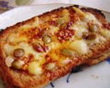食べるラー油で☆チーズとナッツトースト作り方10写真