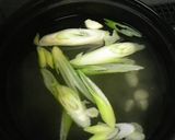 コラーゲンたっぷり鶏鍋作り方1写真