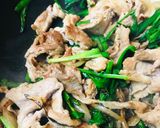 豚ニラ●豚こまぎれ肉とニラの炒めもの作り方1写真