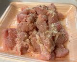 鶏背肉の黒酢餡炒め。作り方1写真