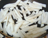 大根の焦がししょうゆ炒め作り方1写真