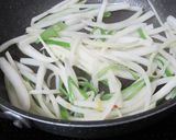 簡単★大根皮の焼きそば味炒め作り方1写真