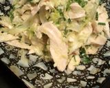 キャベツ大葉と蒸し（茹で）鶏の簡単サラダ作り方7写真