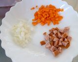 野菜たっぷり♪簡単☆レタス炒飯作り方1写真