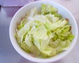 野菜たっぷり♪簡単☆レタス炒飯作り方2写真