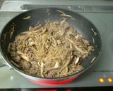 ごぼうと牛肉のピリ辛炒め作り方5写真