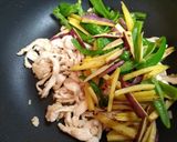 節約簡単夕飯！さつま芋と鶏胸肉の青椒肉絲中華弁当作り方10写真
