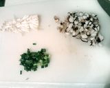 即席！厚揚げのピリ辛キノコあんかけ♪作り方1写真