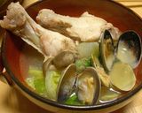 旨味たっぷり♪あさりと手羽元の塩バター鍋作り方5写真