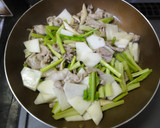 かぶと豚肉のさっぱり炒め作り方3写真