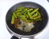 箸がすすむ☆アスパラガスのバター醤油炒め作り方4写真