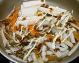 簡単！長いもとちくわの味噌マヨ炒め作り方4写真