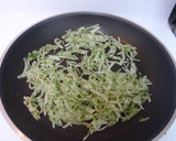 お弁当やおにぎりにも☆大根の青のり炒め作り方3写真