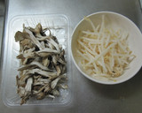 簡単☆舞茸ともやしの柚子胡椒風味小鉢作り方1写真
