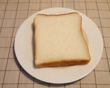 *簡単！時間がない時のオニマヨトースト*作り方1写真
