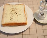 *簡単！時間がない時のオニマヨトースト*作り方3写真