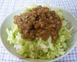 黒酢が決め手！キャベツ納豆作り方3写真