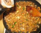 カレールウを使って…♪カレーチャーハン作り方8写真