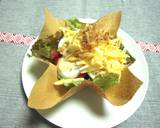 春巻きの皮で器も食べれるコブサラダ作り方5写真