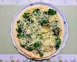 簡単ランチ！野菜とキノコでグラタンのピザ作り方6写真