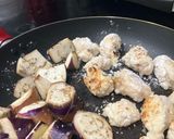 鳥ミンチと茄子の甘酢炒め作り方1写真