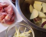 鶏とさつま芋の韓国風煮物作り方1写真