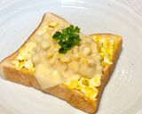 朝食昼食に。たまごコーンバター醤油チーズトースト作り方5写真