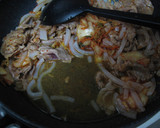 手抜きの豚キムチ丼　目玉焼きのっけ作り方4写真