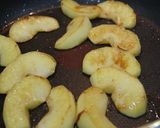 豚肩ロースのカラメル煮込み　りんご添え作り方13写真