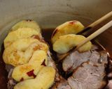 豚肩ロースのカラメル煮込み　りんご添え作り方15写真