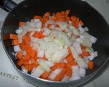 野菜たっぷりの食べるスープ作り方1写真