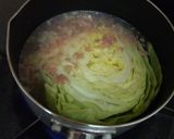 キャベツと鶏ひき肉のスープ作り方2写真