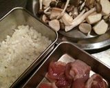28cmフライパンで鶏とキノコのパエリア作り方1写真