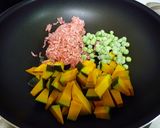 簡単　豚挽きとかぼちゃのナポリタン風作り方3写真