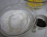 ふわふわシフォンケーキ　チョコチップ入り作り方2写真