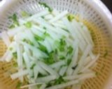 簡単!副菜！大根と紅ショウガのサラダ。作り方1写真