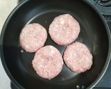 焼きそば粉末ソースでトマト煮込ハンバーグ作り方4写真