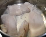 簡単！冷凍ブロッコリーとチキンのピリ辛和え作り方2写真